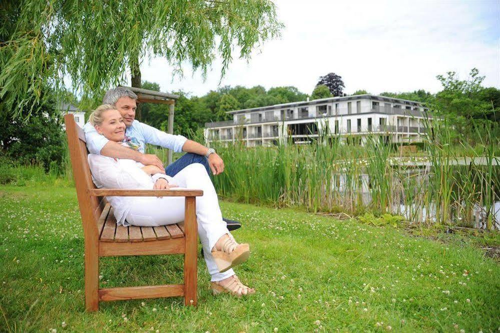Schlossgut Гросс-Шванзе Экстерьер фото Retirement in Germany